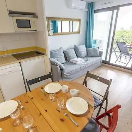 Ange Gardien - Piscine, Wifi, Ac, Parking 아파트 *