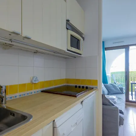 Ange Gardien - Piscine, Wifi, Ac, Parking Apartmán